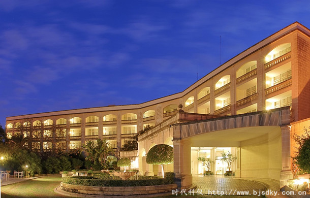 酒店-電池電力儲(chǔ)能系統(tǒng).jpg 酒店-電池電力儲(chǔ)能系統(tǒng).jpg